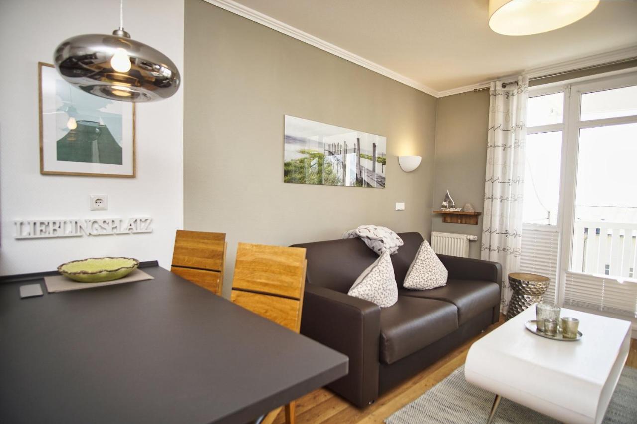 Mit Meerblick Und Balkon, Gratis Nutzung Vom Ahoi Erlebnisbad Und Sauna In Sellin - Meeresblick Fewo 25 Goehren  Eksteriør bilde